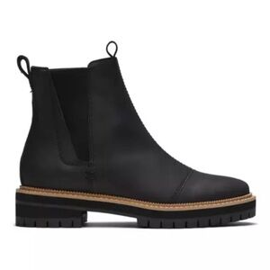 Toms Dakota Chelsea Black Leather  Boots with Chunky Sole 8.5M